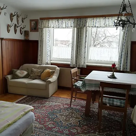 Haus Berchtold * Hermagor-Pressegger See